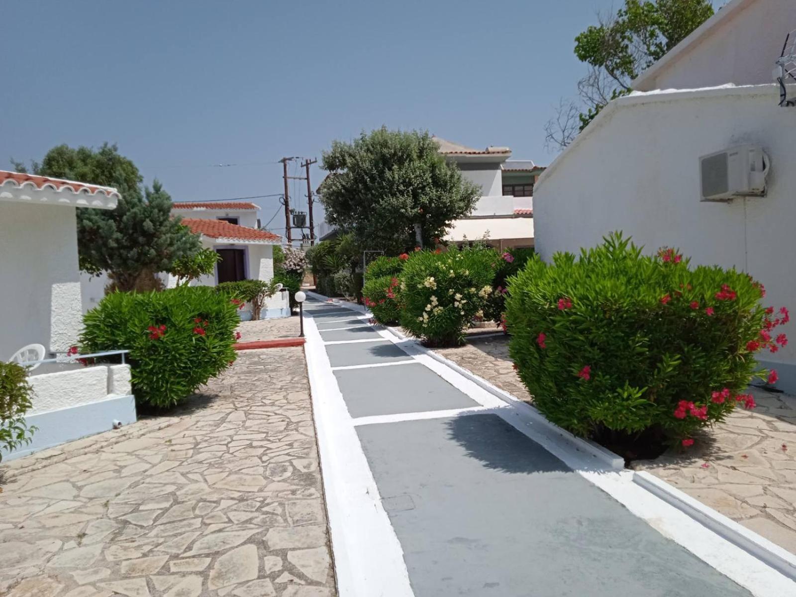 Kefalonia Beach Hotel & Bungalows Ликсури Экстерьер фото