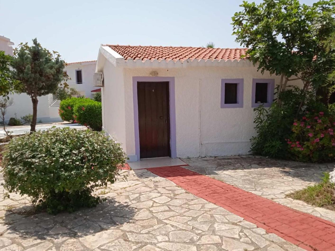 Kefalonia Beach Hotel & Bungalows Ликсури Экстерьер фото