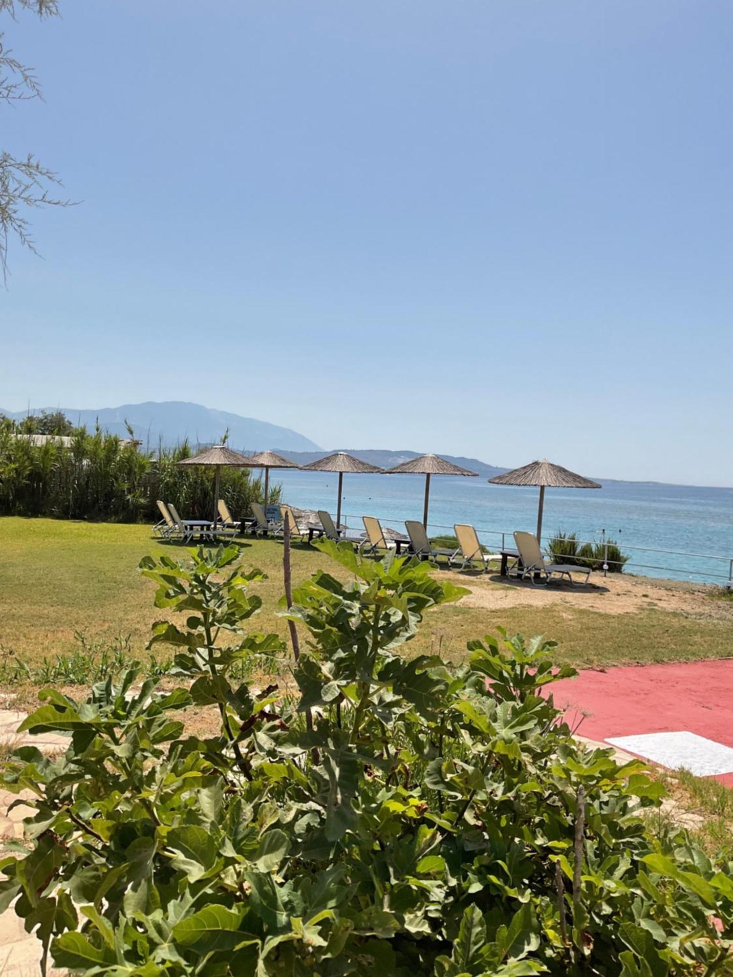 Kefalonia Beach Hotel & Bungalows Ликсури Экстерьер фото